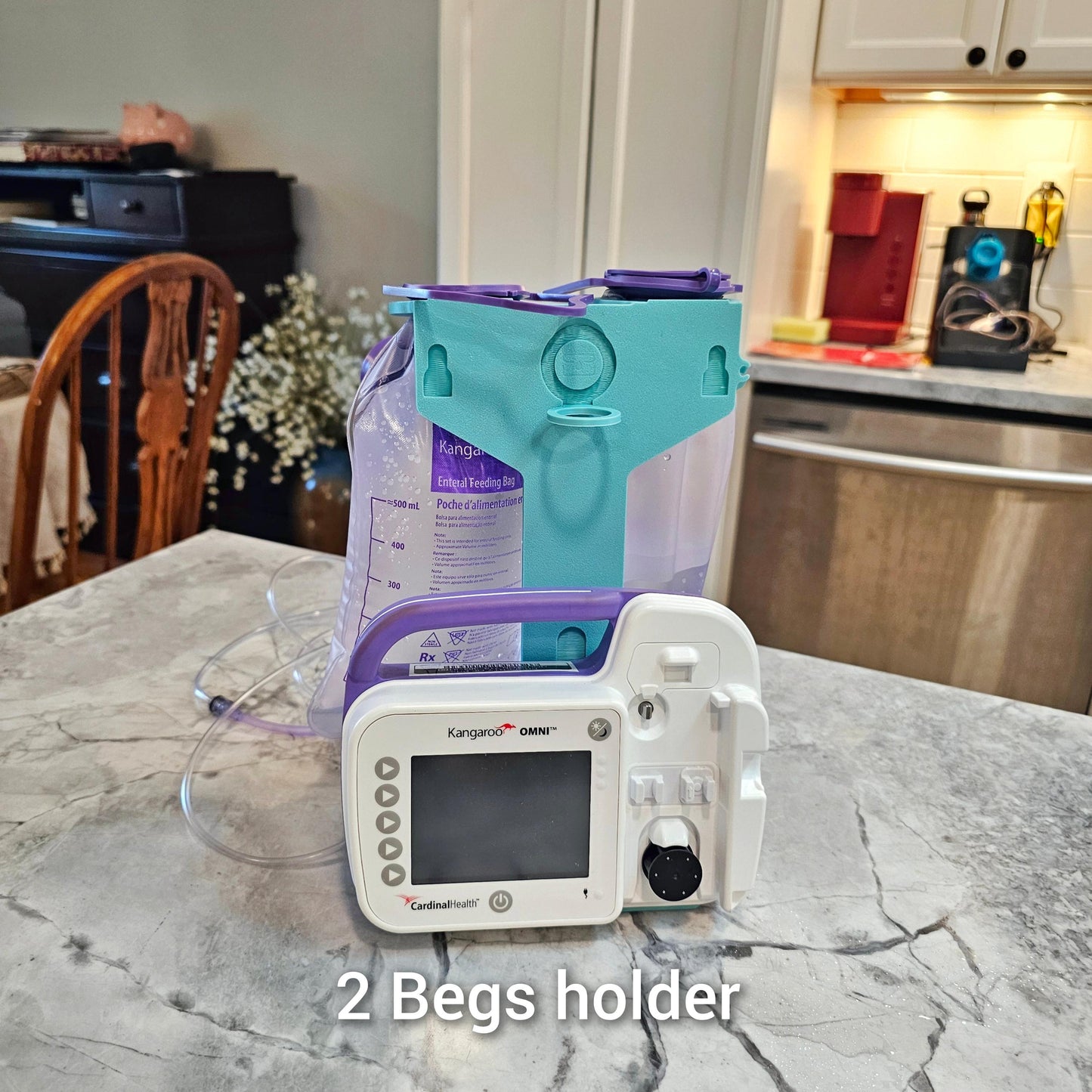 G-Tube Station™ Travel Station | Feeding Pump Carrier Stand for 500ml Bags | Compatible with Kangaroo OMNI