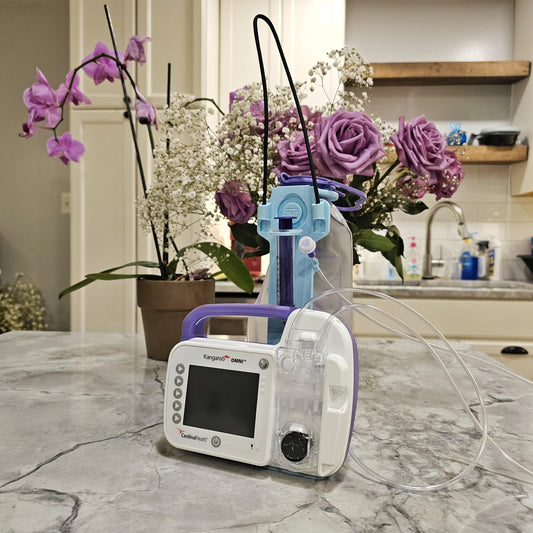 G-Tube Station™ Travel Station | Feeding Pump Carrier Stand for 500ml Bags | Compatible with Kangaroo OMNI