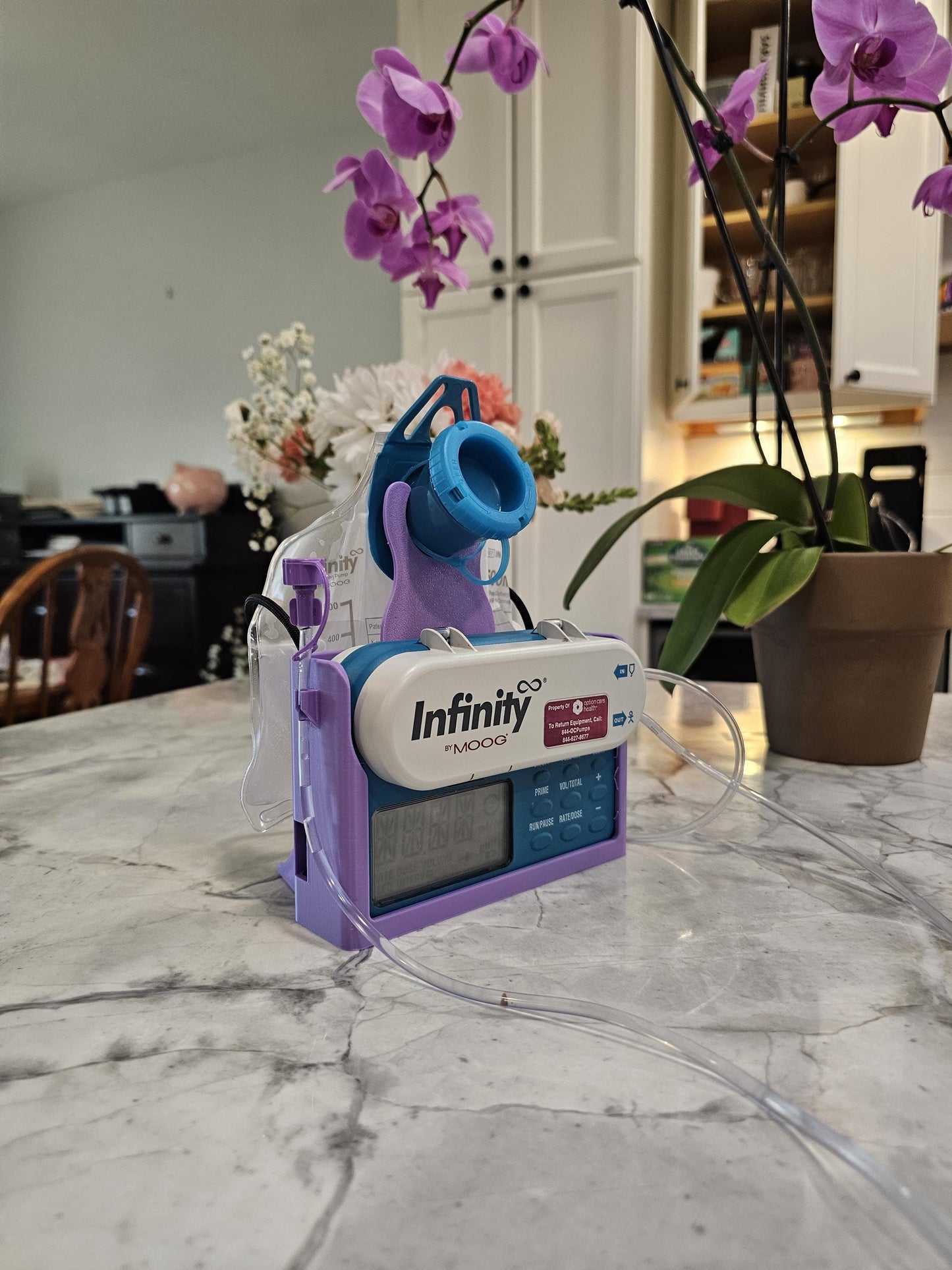 G-Tube Station™ Travel Station | Feeding Pump Carrier Stand for 500ml Bags | Compatible with Infinity MOOG